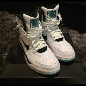 🛑SOLD🛑 Nike air command force men’s shoes